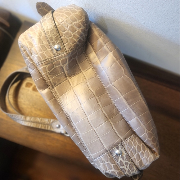 Coach | Maggie Crocodile Embossed Madison Handbag - Picture 5 of 9